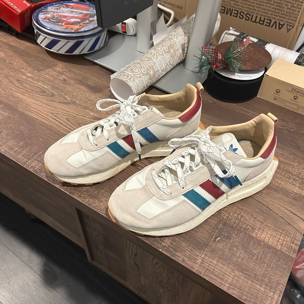 COPY - Adidas Men’s 10 Like New Rare